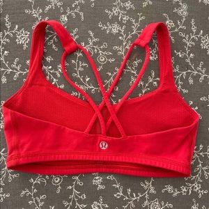 Lululemon free to be bra